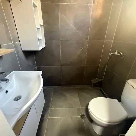 Elis Apartment Tirana