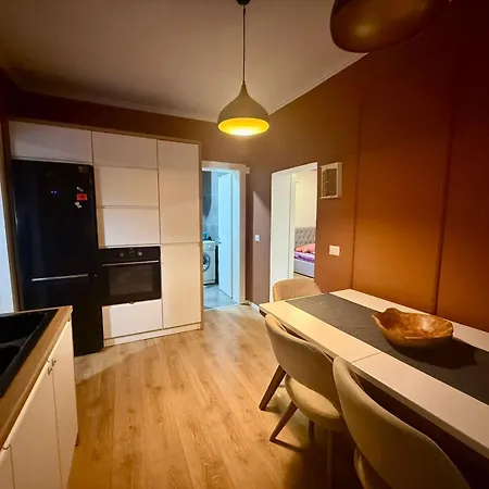 Elis Apartment *